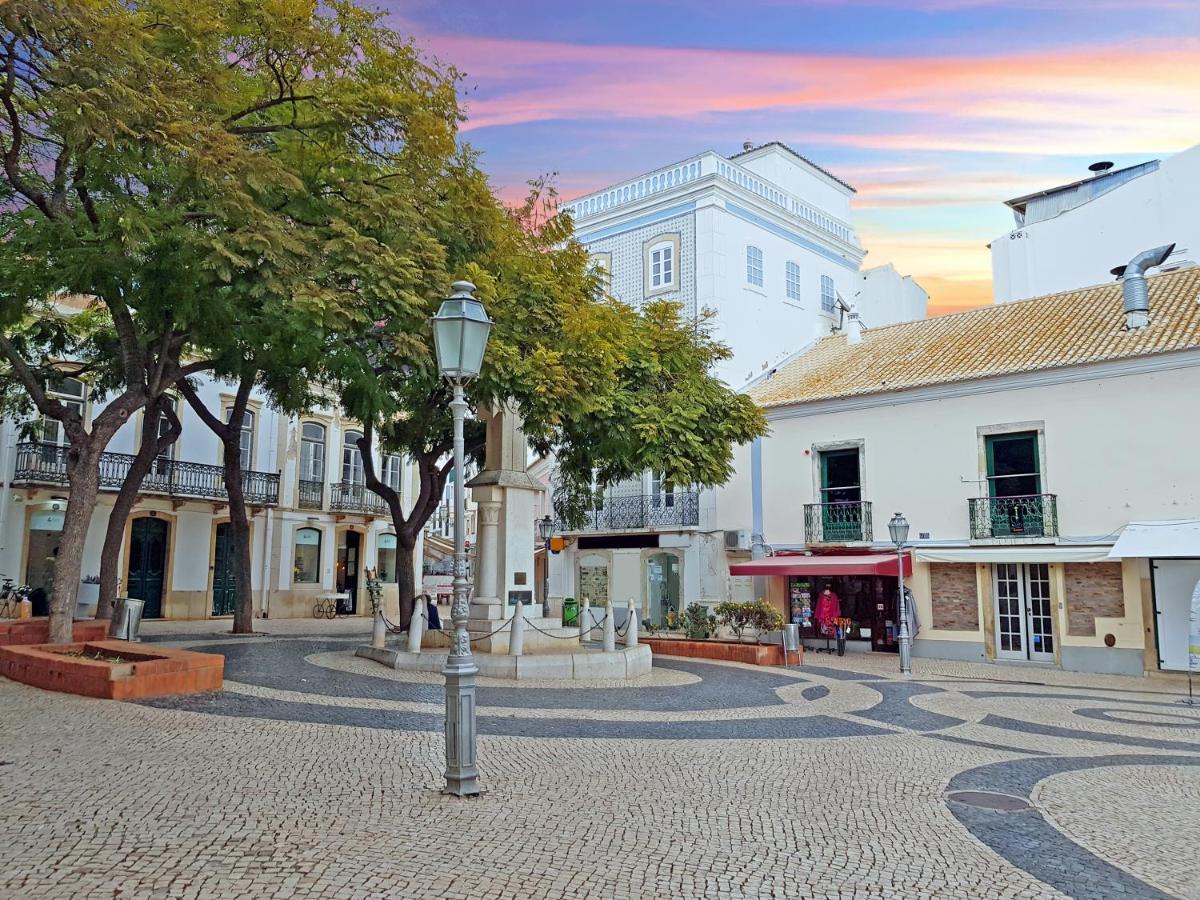 Lagos Central Wellness Екстер'єр фото