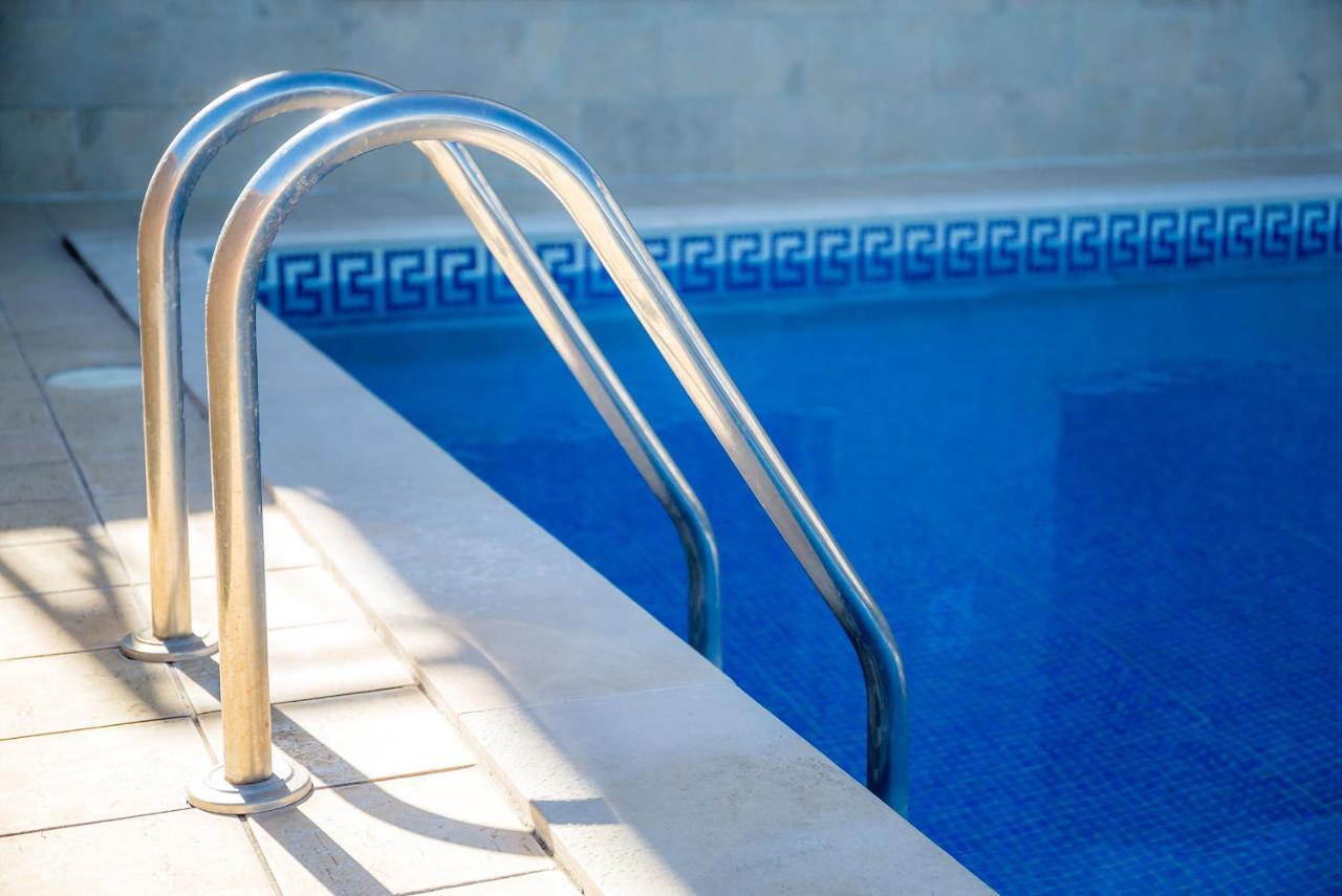 Lagos Central Wellness Екстер'єр фото